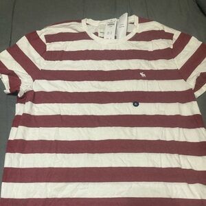 Men’s XL Abercrombie & Fitch NEW tshirt